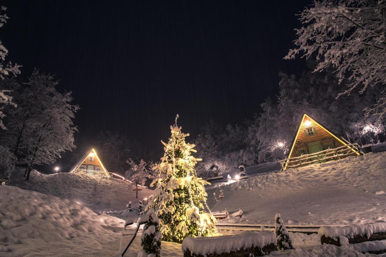 Etno Village Dolina Srece ヴィテズ エクステリア 写真