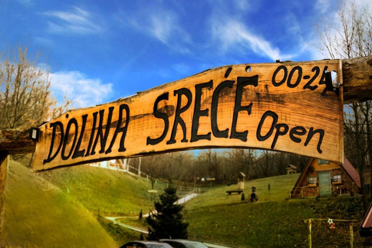 Etno Village Dolina Srece ヴィテズ エクステリア 写真