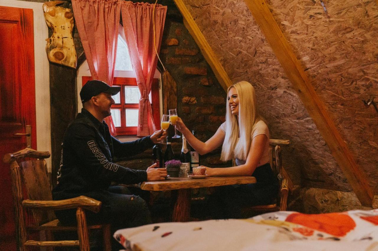 Etno Village Dolina Srece ヴィテズ エクステリア 写真