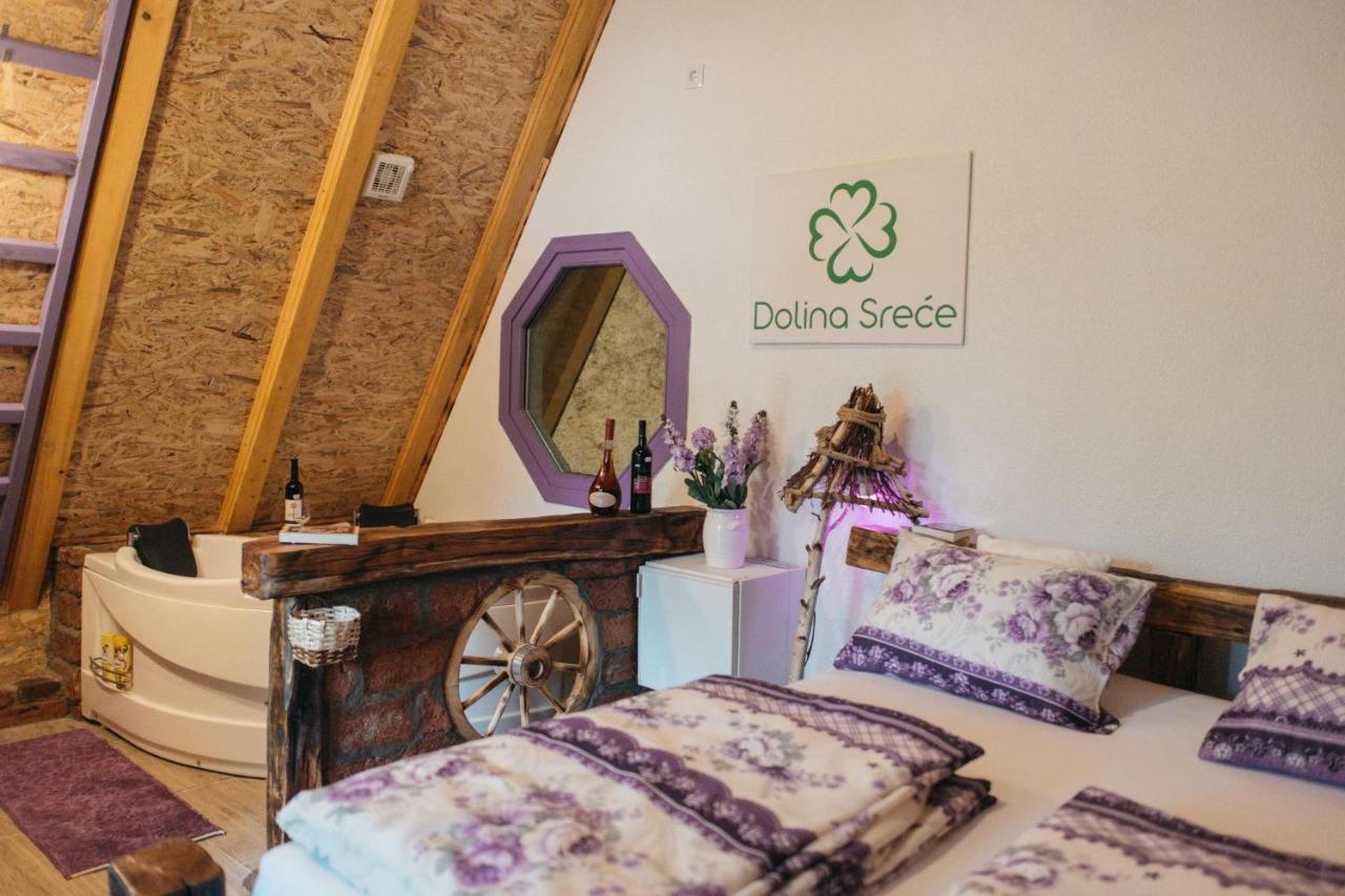 Etno Village Dolina Srece ヴィテズ エクステリア 写真
