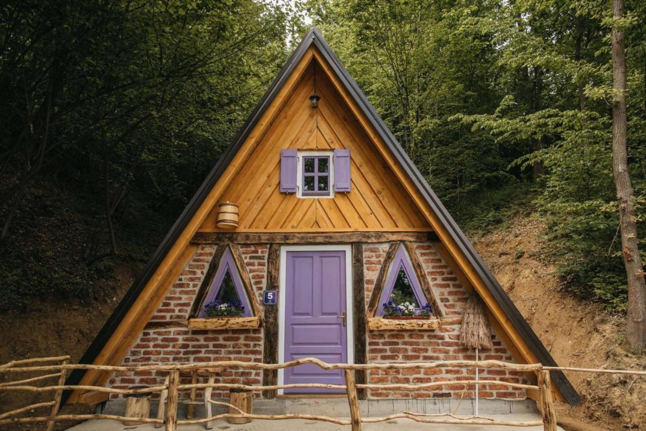 Etno Village Dolina Srece ヴィテズ エクステリア 写真
