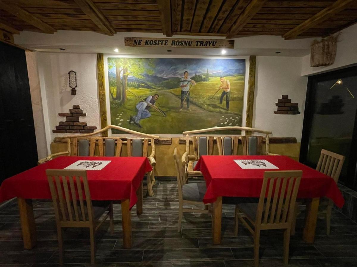 Etno Village Dolina Srece ヴィテズ エクステリア 写真
